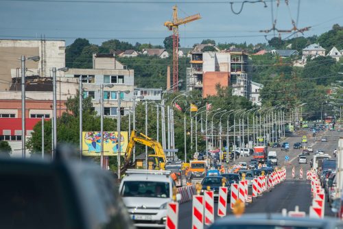Užbaigtas svarbus Varnių tilto kapitalinio remonto etapas
