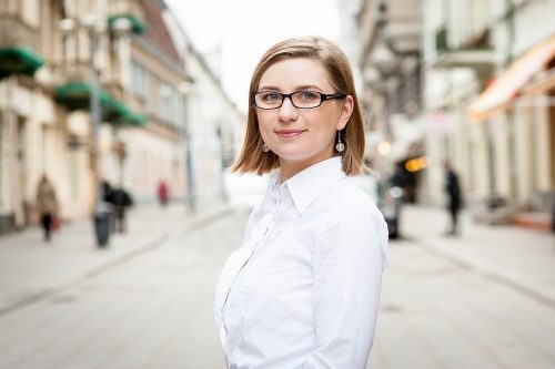 Nuo šiol pardavėjai, parduodami butą ar kitą patalpą, nebūtinai privalės perleisti ir nuosavybės teisę į žemės sklypą