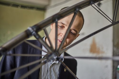 Laisvalaikiu tiltus statantis estas KTU studentas Kaune jaučiasi kaip namie