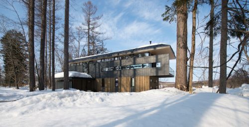 Lietuviški langai padėjo pelnyti pasaulinį architektūros apdovanojimą Japonijoje