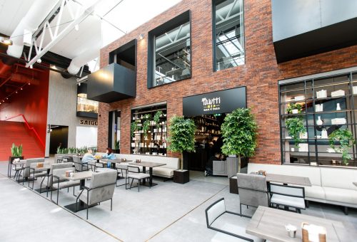 Pradėjo veikti visiškai atnaujinta Kauno „Akropolio“ laisvalaikio ir restoranų erdvė