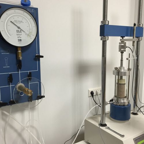 Verslo ir mokslo sinergijos rezultatas – rado būdą nukenksminti ir pakartotinai panaudoti gruntą