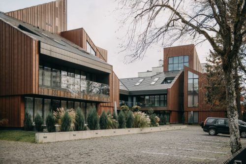 COVID-19 visiškai pakeitė pajūrio būsto rinką – „šluoja“ viską