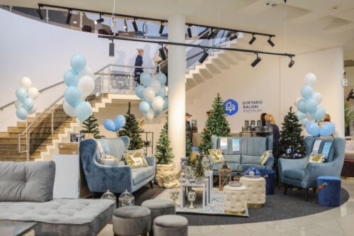 Vilniuje atidarytas pirmasis „Premium“ klasės „Gintaro baldų“ salonas