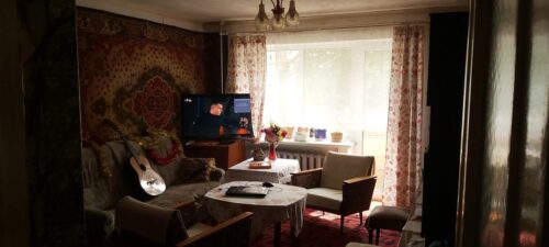 Zarasų centre 2 kambarių 44,78 kv. m antrame aukšte mūriniam renovuotam name