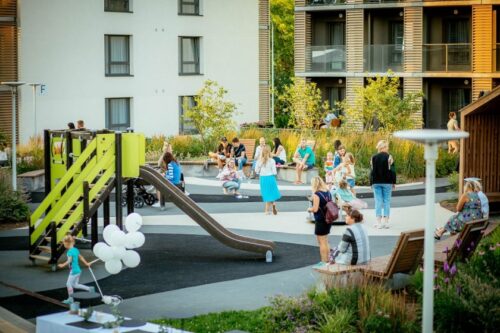 „Realco“ vadovas apie tendencijas NT rinkoje: beveik kas antras jaunuolis turi nuosavą būstą, vyksta dažnesnė būstų kaita