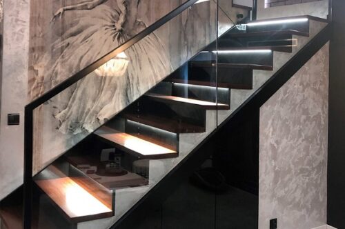 Kada verta rinktis stiklinius turėklus?