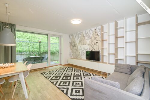 NUOMOJAMAS ERDVUS 3 KAMBARIŲ BUTAS SU GARAŽU BEI ERDVIA TERASA  UŽUPYJE, KRIVIŲ G. BUTAS ITIN