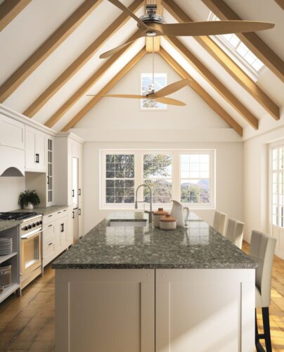 Interjero specialistai atsako: kaip ir kodėl virtuvės salos tapo populiariu pasirinkimu lietuvių namuose