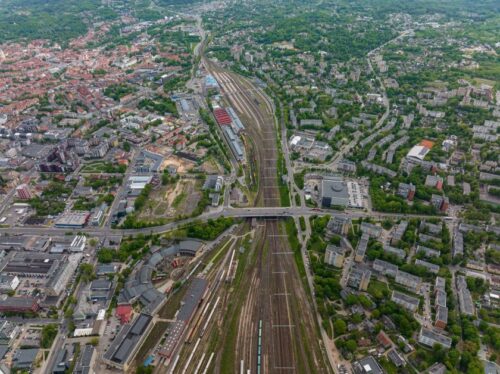 Buvusios geležinkelių teritorijos laukia pokyčiai: gyventojai kviečiami dalyvauti apklausoje