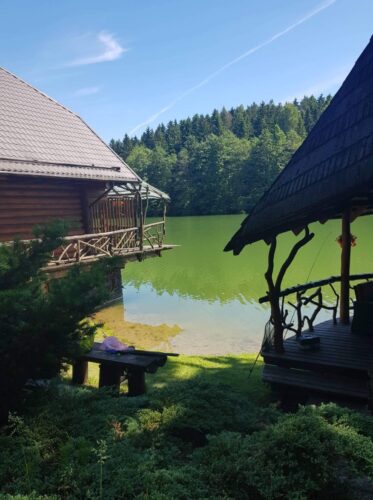 Apsilankykite pobūvių- pirties pastate ant ežero kranto