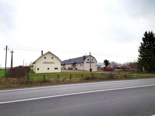 Parduodamas labai gerai įrengtas 571 m² gamybinis pastatas