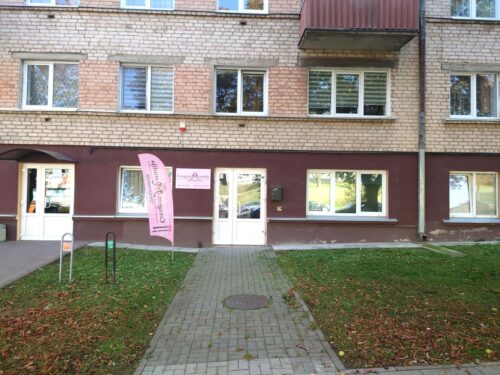 Parduodamos labai gerai įrengtos 88,94 m² komercinės- administracinės patalpos