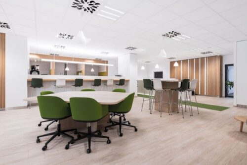 Tarptautinė bendradarbystės erdvių valdytoja IWG plečiasi Lietuvoje, darbo vietas steigia verslo centre „U219“