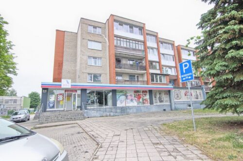 Parduodamos labai geroje vietoje Šimšės rajone išskirtinės 426,53 m² prekybinės patalpos