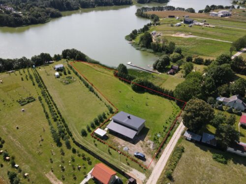 Parduodamas su nuosava pakrante  gyvenamasis namas