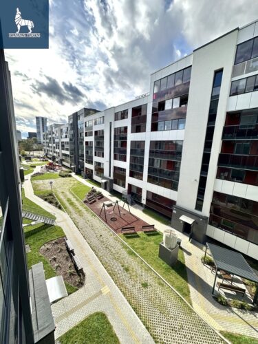 3 kambarių butas  Šnipiškės, Daugėliškio g. 33