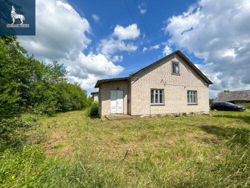 6 kambarių namas  Juršiškių k., Parko g. 1