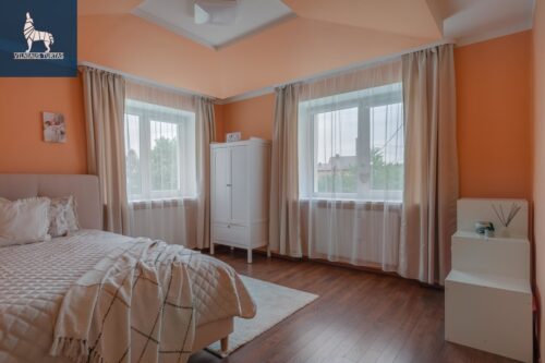 6 kambarių namas  Avižienių k., Kaštonų g.