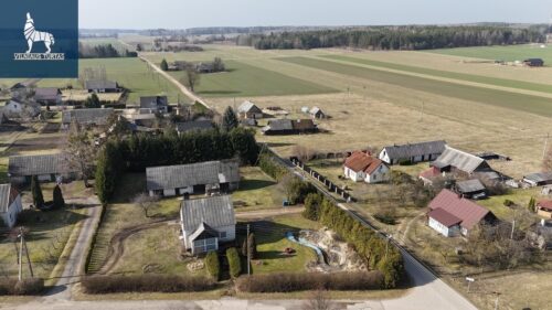 4 kambarių namas  Panočių k., Kaštonu