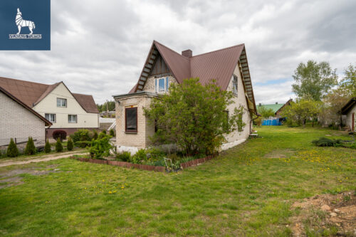 3 kambarių namas  Juodšilių k., Slėnio g.