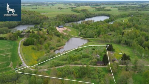 3 kambarių namas  Pakeršių k.,