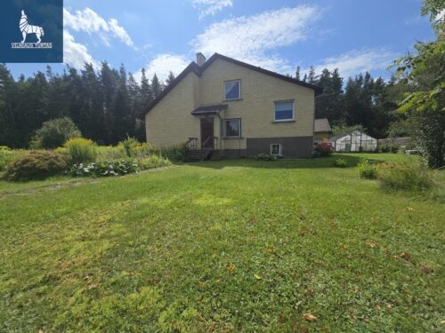 6 kambarių namas  Mickūnų mstl., Mokytojų g.