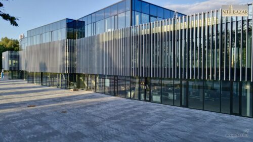 Verslo erdvė, kuri kuria prestižą.Naujasis Premium klasės verslo