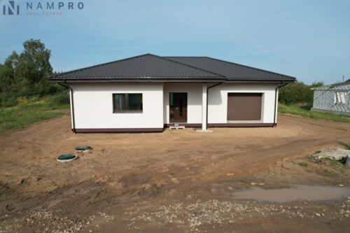 3 kambarių namas  Švedų k., Varnėnų g. 15