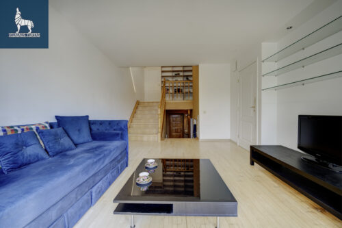 5 kambarių butas  Pašilaičiai, Pašilaičių g.