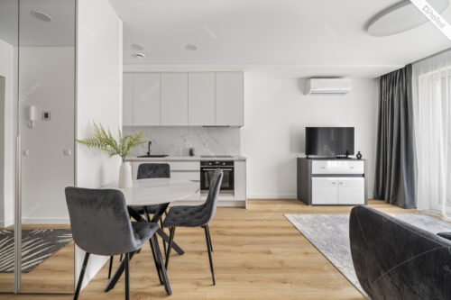 Parduodamas naujai ir kokybiškai įrengtas, dar negyventas A+ klasės, 2 k. butas Lazdynėliuose!