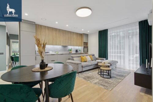 3 kambarių butas  Bajorai, Bajorų kel.