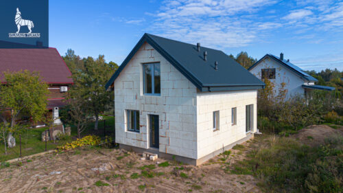 4 kambarių namas  Pikeliškių k., Versmės 2-oji g.