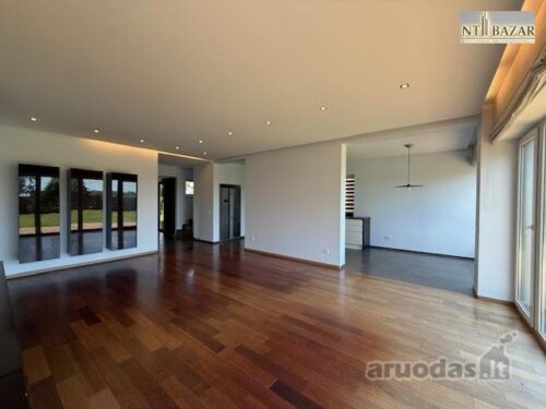 Pilnai įrengtas namas Ramučiuose – viskas, ko reikia patogiam ir