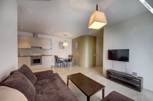 PARDUODAMAS TRIJŲ KAMBARIŲ BUTAS PALANGOJE