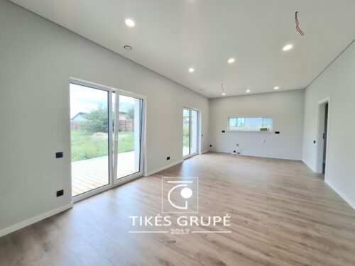 4 kambarių namas  Kiškėnai,