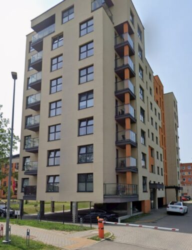 4 kambarių butas  Klaipėda, Nidos g.