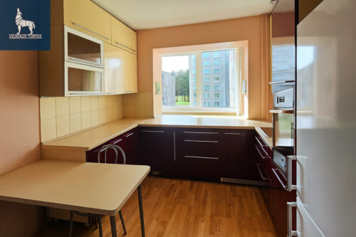 3 kambarių butas  Visagino m., Statybininkų g.