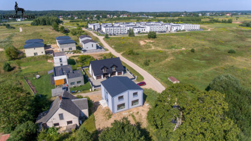 4 kambarių namas  Didieji Gulbinai, Skalvos g.