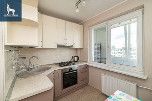 3 kambarių butas  Karoliniškės, Vido Maciulevičiaus g.