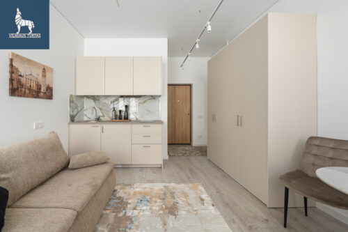 2 kambarių butas  Senamiestis, V. Šopeno g.