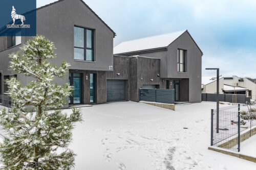 4 kambarių namas  Lindiniškių k., Pamiškės g.