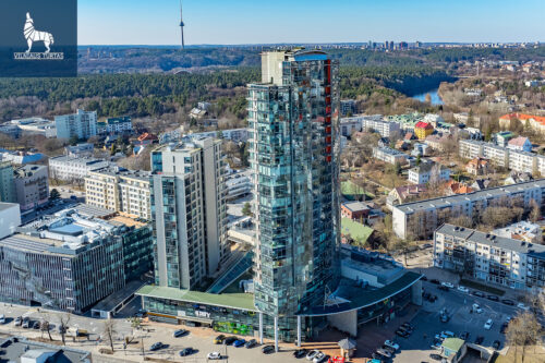 4 kambarių butas  Naujamiestis, Savanorių pr.