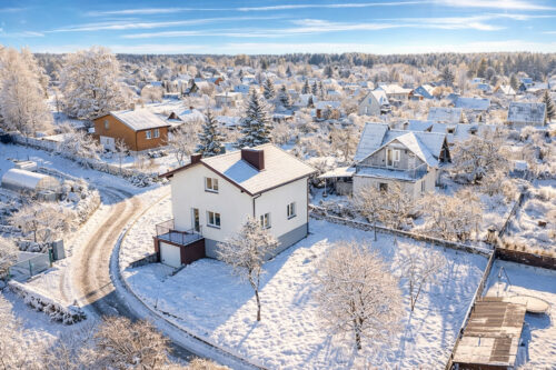 4 kambarių namas  Rastinėnų k., Svajonės g.