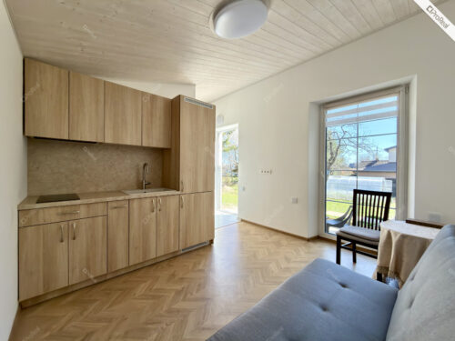 NUOMOJAMAS ŠVIESUS 1 KAMBARIO NAMAS SU VISAIS BALDAIS IR VISA BUITINE TECHNIKA
NAMAS JAU