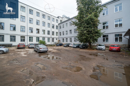 3 kambarių butas  Naujamiestis, Kauno g.